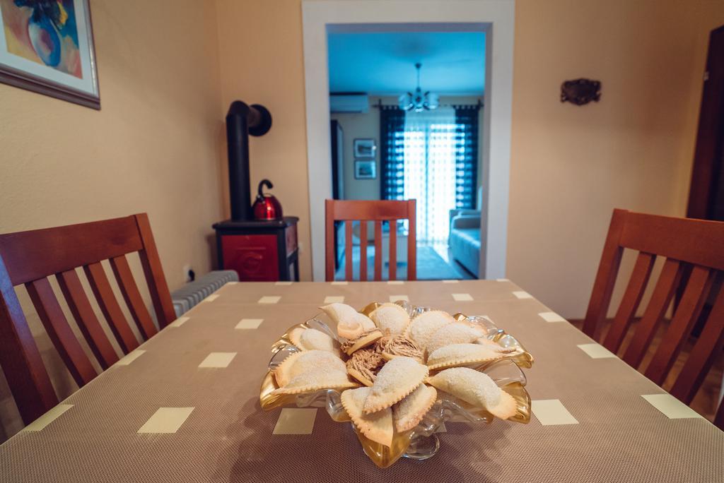 Ivica Apartments イモツキ エクステリア 写真