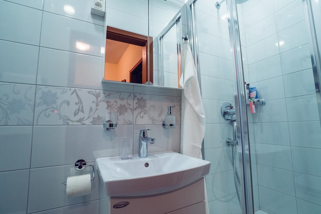 Ivica Apartments イモツキ エクステリア 写真
