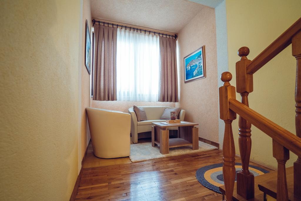 Ivica Apartments イモツキ エクステリア 写真