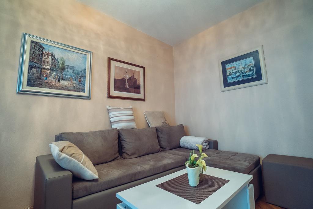 Ivica Apartments イモツキ エクステリア 写真